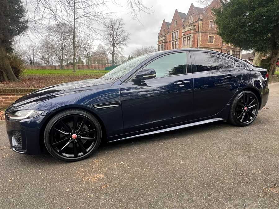 Jaguar Xe